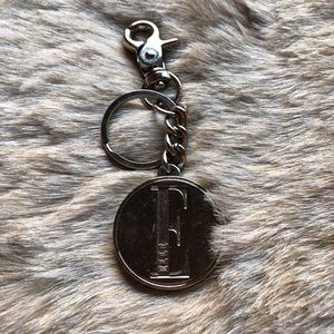 Elle charm purse